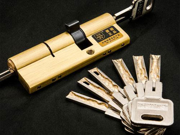 东城24小时上门开锁公司