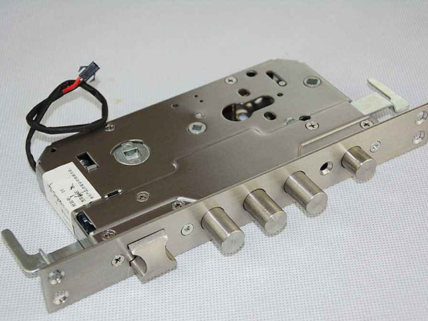 东城24小时上门开锁公司