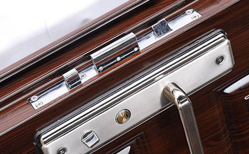 东城24小时上门开锁公司