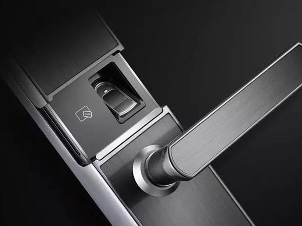 东城24小时上门开锁公司