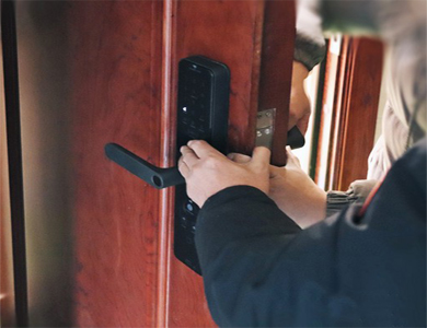 东城24小时上门开锁公司